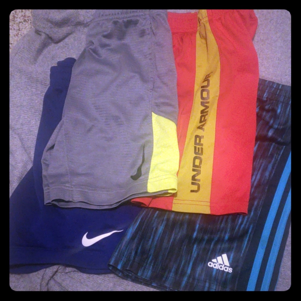 GUC bundle youth boys basketball shorts. size 7